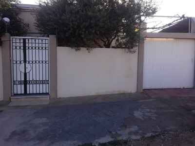 AV une belle coquette villa avec jardin à Hammamet sud nd