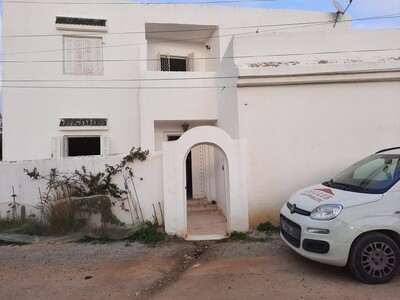 AV une belle maison style américain à Hammamet sud ndd