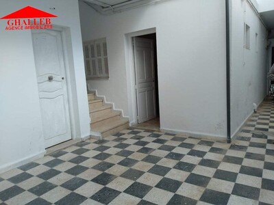 AV un appartement à Hammamet centre ville marwa
