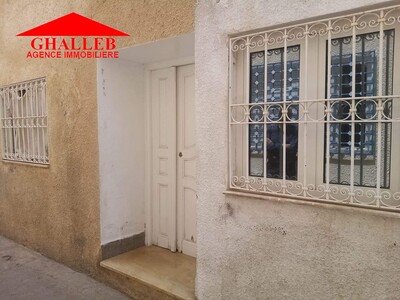 AV un appartementt à Hammamet m