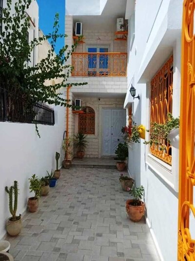 Appartement JAUNE hammamett