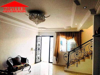 belle maison s+3 duplex à Hammamet AD