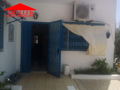 une maison moderne a besbassia gh