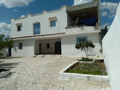 Une maison de 900m a jabnoun g