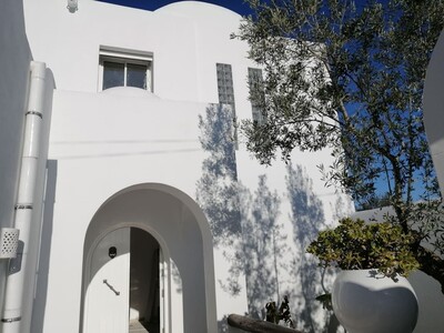 AV une très belle villa style arabesque à Hammamet m