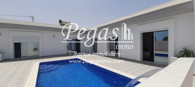 A Louer Une villa De luxe avec piscine À DjerbaMidoun