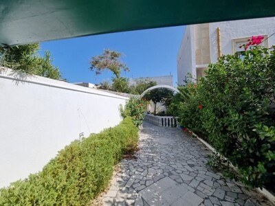 Villa KRISTOU Réf:pour location annuelle