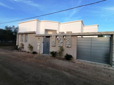 AV une belle villa à zone Ribat Hammamet mm