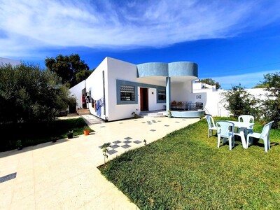une belle villa à vendre à hammamet sud