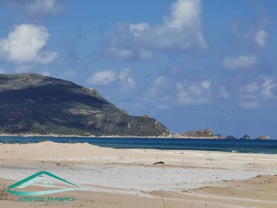 Terrain d’habitation 462 m² pieds dans l’eau à plage chraf hawa