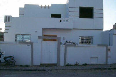 superb villa in front of the sea