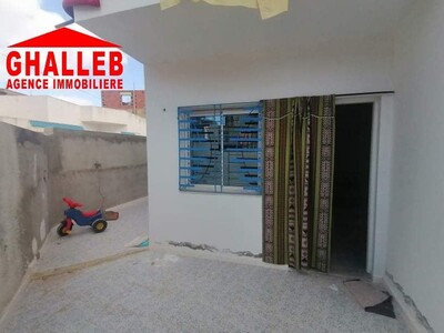 A vendre un appartement au RDC a Hammamet R