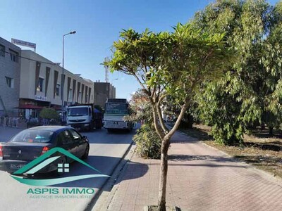 Terrain commercial 13 500 m² à kelibia