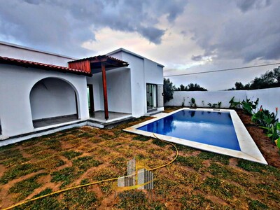 Une superbe villa avec piscine proche de Yasmin Hammamet