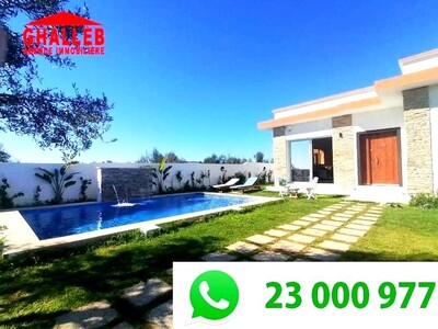 superbe villa neuve avec piscine compagne de Hammamet AD