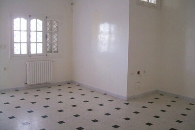 appt zone khalifa sans meubles   L 582