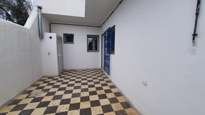 A vendre une maison située dans une zone calme à Hammamet