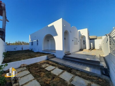 Une superbe villa de haut standing loin 4km de Hammamet Yasmin