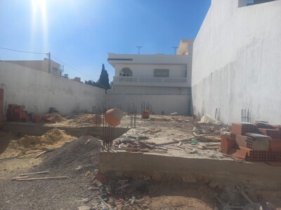 Terrain à vendre inclus autorisation de bâtir à Hammamet centre