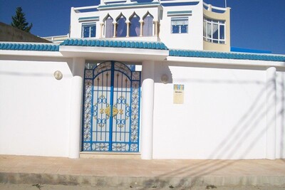rez-de chaussée de villa +++