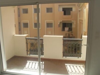 Appartement s0 à Chott Meriem
