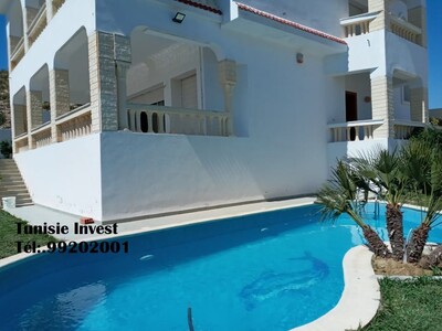 AL villa s+4 piscine à hammamet nord