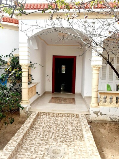 av villa de 240MD à sidi jdidi hammamet sud