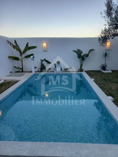 Charmante villa avec piscine à vendre à Hammamet