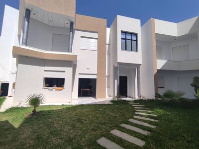Villa EMNA  HAMMAMET