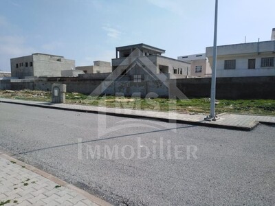 Superbe terrain de 233 m² viabilisé à vendre à Nabeul