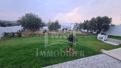 Une villa de charme avec piscine à vendre à Hammamet Sud