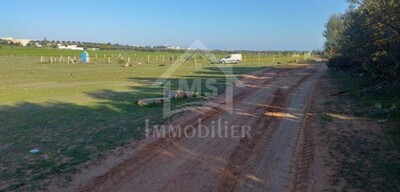 A vendre à Sidi Hammed un terrain de 1000 m² à à 85 MD