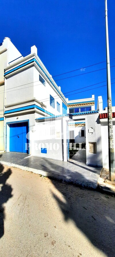 une belle maison dans un quartier calme