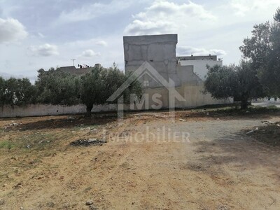 Terrain de 360 m² à Manaret El Hammamet à vendre à 440 dtm²