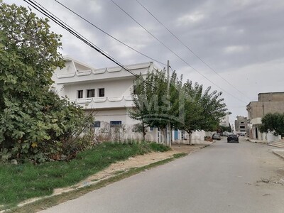 A vendre à Mrezga un terrain à 125 MD un petit terrain de 192 m²
