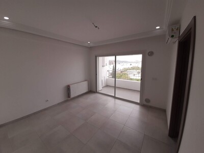 Appartement neuf près carrefour market el andalous