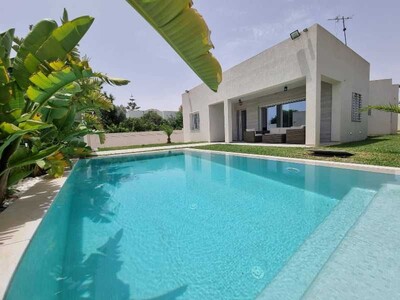 Villa ITALIENNE villa avec piscine sans vis à vis