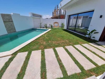 Villa ROTIN 4 Réf:  villa avec piscine