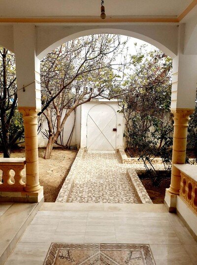 av villa plein pied 220md situé a hammamet sud