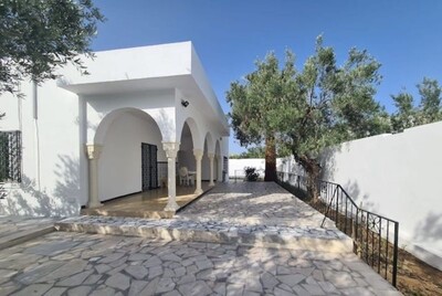 Villa DALOU Réf:  location à l'année