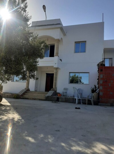 av un duplex 340md a hammamet sud