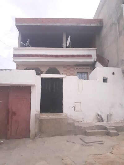 av une maison a sidi jdidi hammamet a 150md