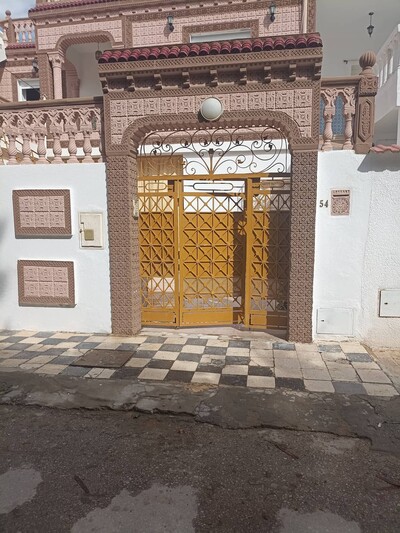 A LOUER REZ DE CHAUSSE DE VILLA PRES DE LA SONEDE BARDO