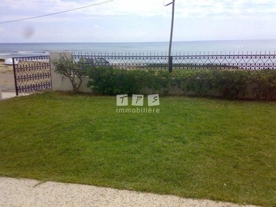 Maison Bord De Mer Réf: pied dans l'eau