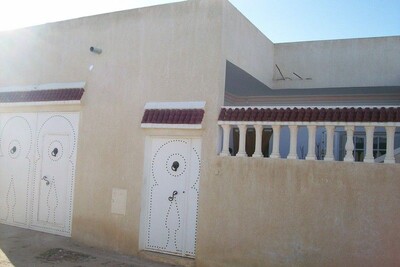 AV une belle maison à barreket esahel