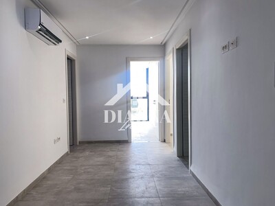 Location Bureau A+2 Khzema