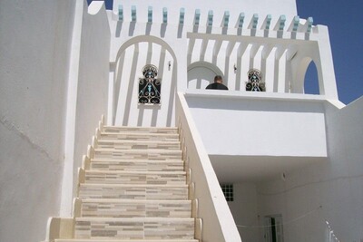 Studio neuf à Hammamet pas loin de la route principale