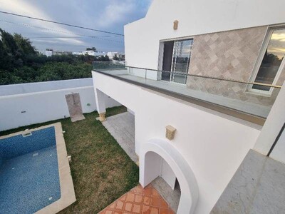 Superbe Villa NERMINE Réf:  ZONE CHRAF