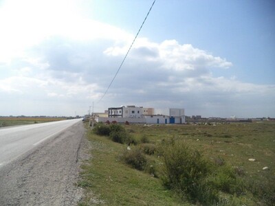 Terrain a bâtir de 500m direction Yasmine hammamet