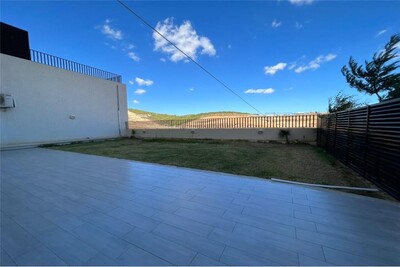 Un S+2 meublé avec jardin Ennasr